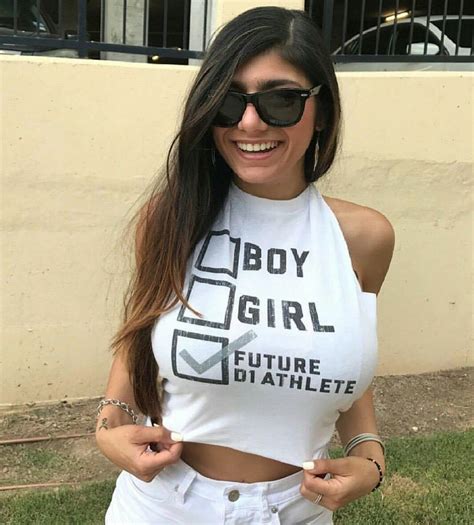 videos de porno de mia khalifa|Mia Khalifa Porno Videos 